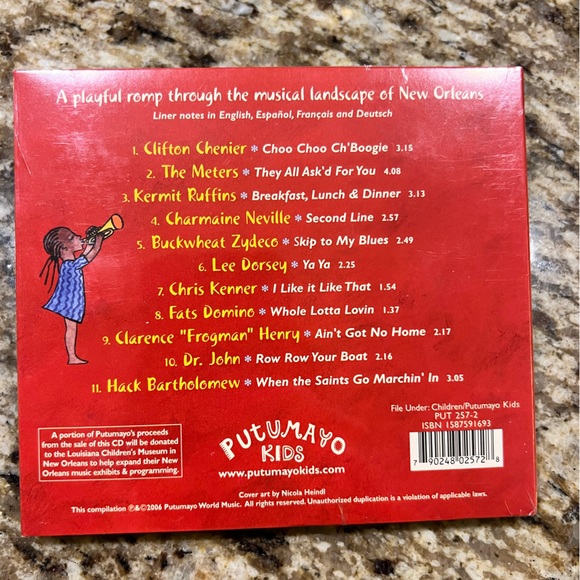 Putumayo Kids 4-CD pack - Reggae Playground, Sesame Street, Celtic & New Orleans - Picture 7 of 10